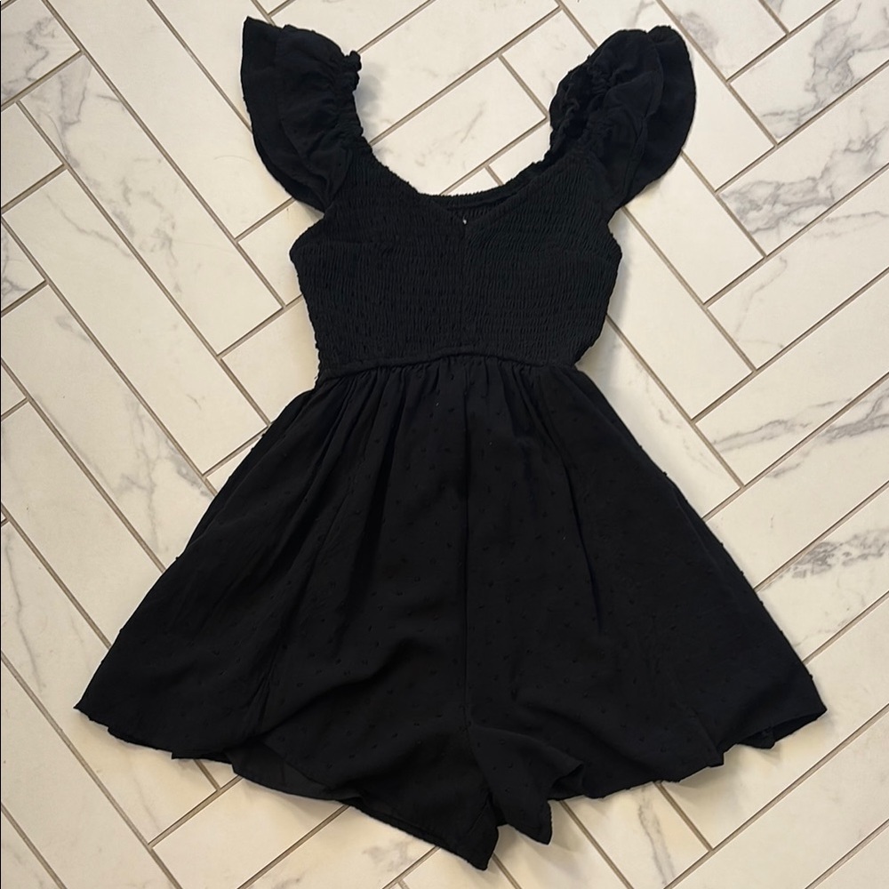 Hollister Women’s Black Ruffled Romper